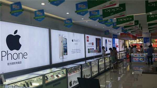 為什么更多的人選擇鋁合金海報(bào)框？