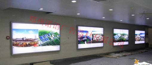 河南燈箱鋁材:鋁合金海報(bào)架宣傳優(yōu)勢(shì)
